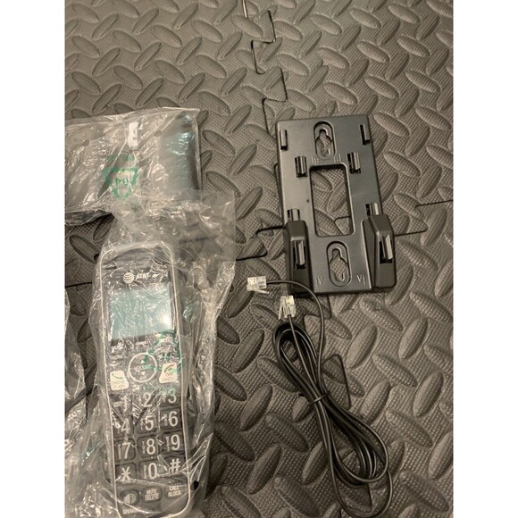 New AT&T BL102-2 Cordless Phone Answering System Call Block 2 Handsets Intercom - Picture 3 of 5